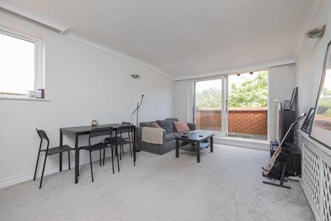 2 bedroom flat to rent, The Avenue, Beckenham BR3