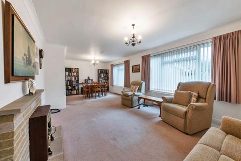 3 bedroom detached bungalow for sale, Lark Hill, Newmarket CB8