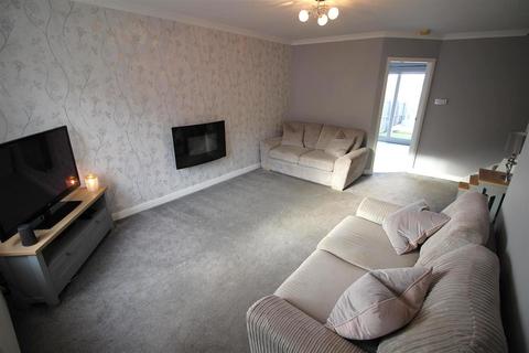 3 bedroom end of terrace house for sale, Killochend Drive, Greenock PA15