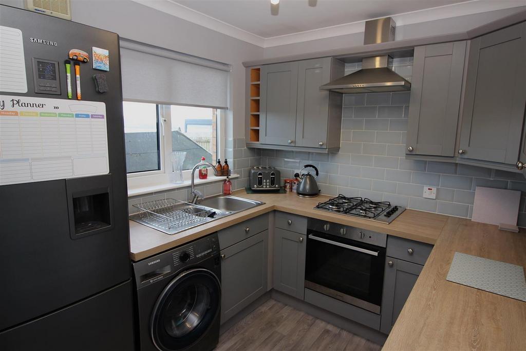 Dining/Kitchen