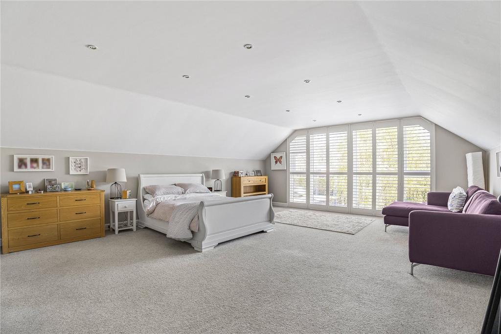 Main Bedroom