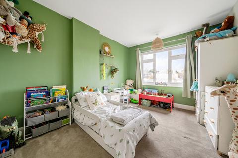 12 Keith Avenue, Sutton At Hone, Dartford, DA4 9HH