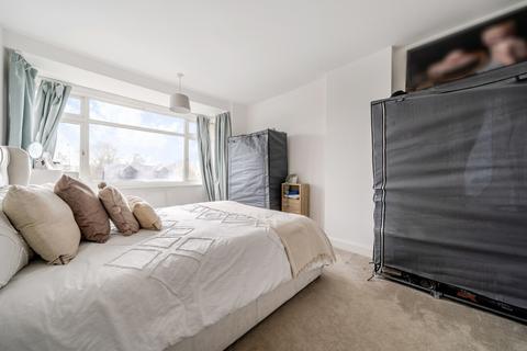 12 Keith Avenue, Sutton At Hone, Dartford, DA4 9HH