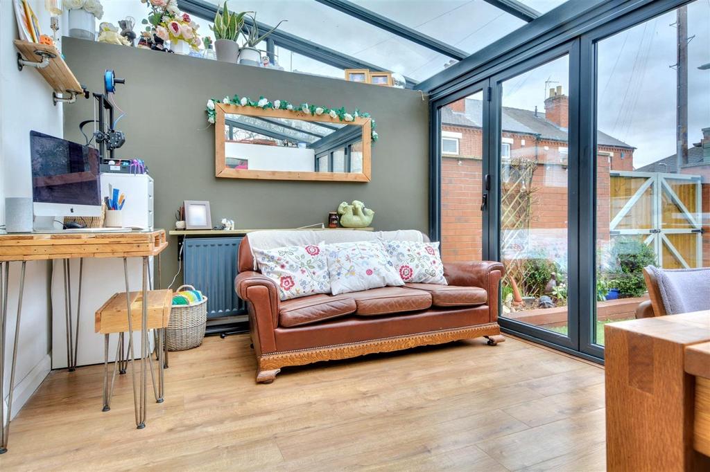 Conservatory 1.jpeg