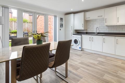30 Brambleleaf Close, Barton-upon-humber, DN18 5SB