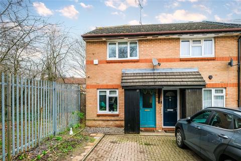 2 bedroom end of terrace house for sale, Torbitt Way, Newbury Park IG2