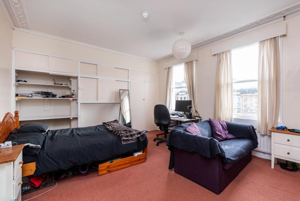 9 Pulteney Gardens, Bath, BA2 4 HG-6.jpg