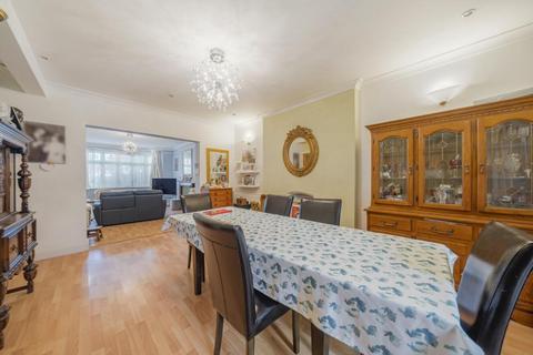 4 bedroom semi-detached house for sale, Pendennis Road, Streatham