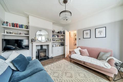 6 Cedar Road, Weybridge, KT13 8NY