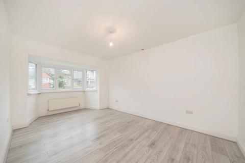 undefined, River Way, Twickenham TW2