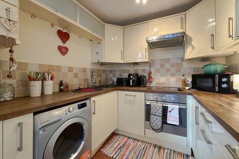 1 bedroom flat for sale, Riverside Court, Victoria Road, Saltaire, Shipley, BD18