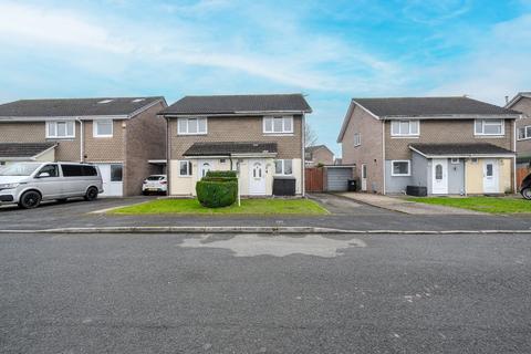 156 Castle Lea, Caldicot, NP26 4HS