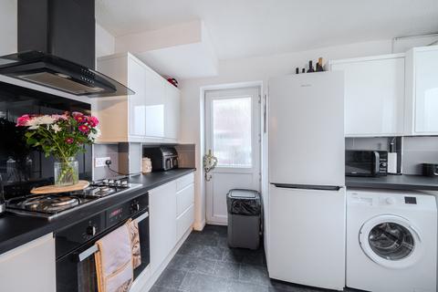 156 Castle Lea, Caldicot, NP26 4HS