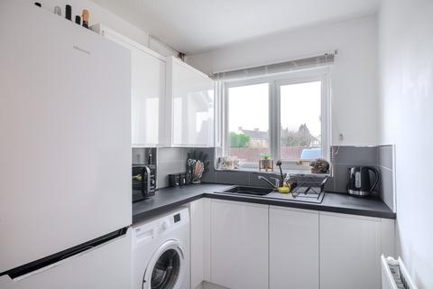 156 Castle Lea, Caldicot, NP26 4HS