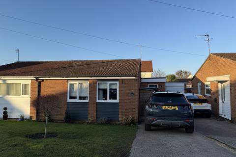 3 bedroom semi-detached bungalow for sale, Bredon, Tewkesbury GL20