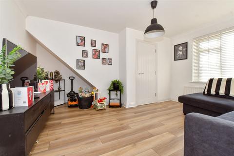3 bedroom end of terrace house for sale, The Street, Eythorne, Dover, Kent