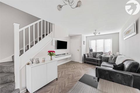 7 Sayer Close, Greenhithe, DA9 9PZ