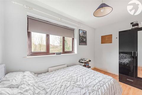 7 Sayer Close, Greenhithe, DA9 9PZ