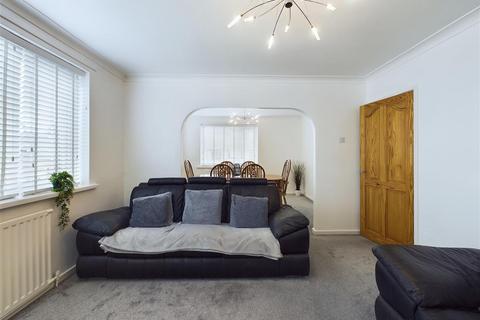 3 bedroom house for sale, High Meadow, South Shields