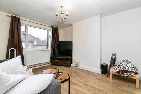 2 bedroom maisonette for sale, Shelbourne Road, London N17