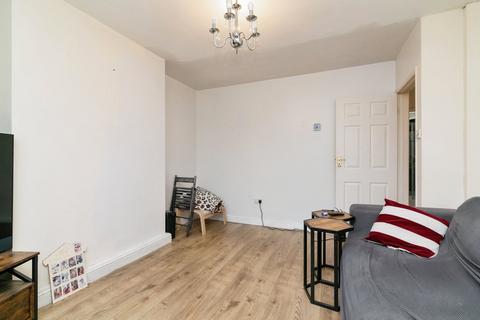 2 bedroom maisonette for sale, Shelbourne Road, London N17