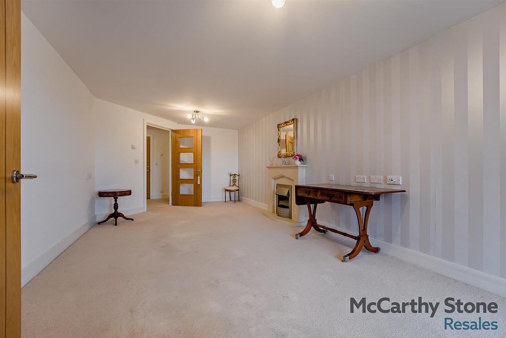 8635279-interior15-800.jpg