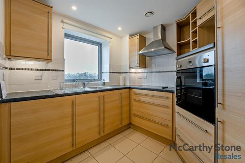 1 bedroom apartment for sale, Corbett Court, The Brow, Burgess Hill, RH15 9DD