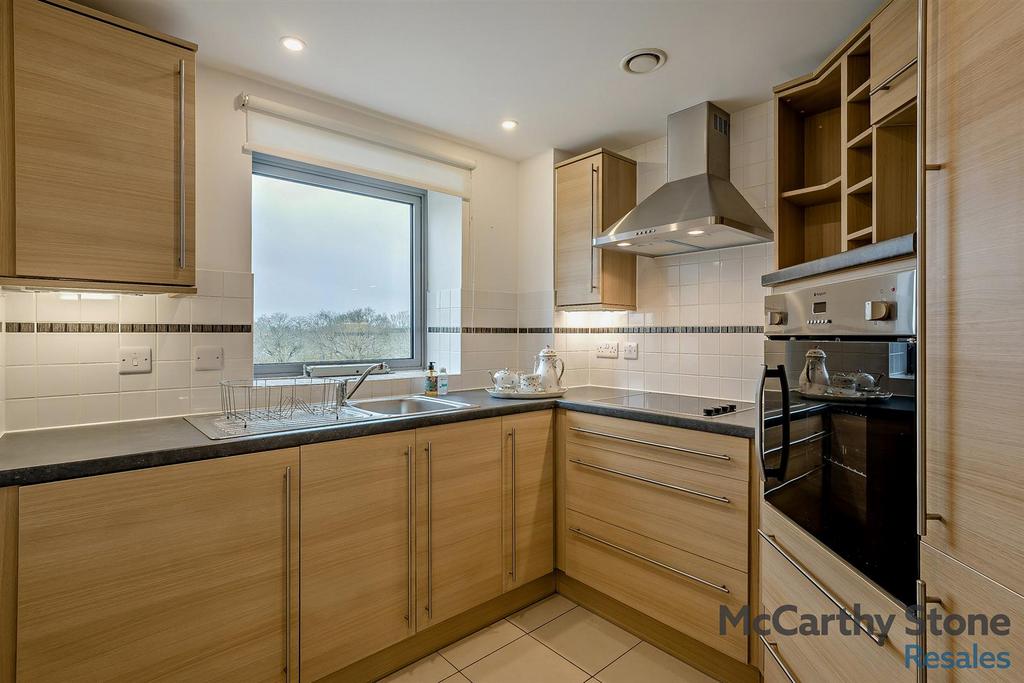 8680715-interior01-800.jpg