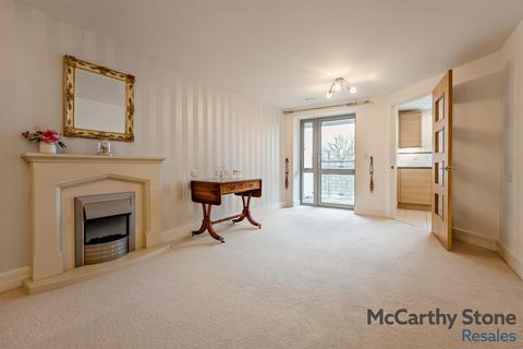 1 bedroom apartment for sale, Corbett Court, The Brow, Burgess Hill, RH15 9DD