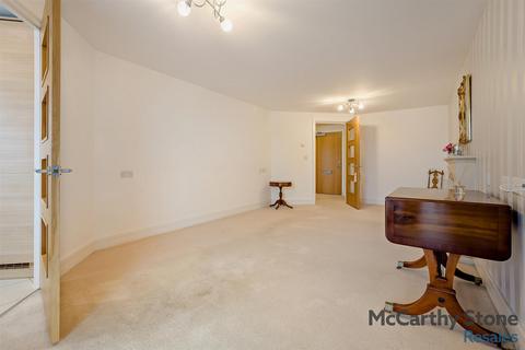 1 bedroom apartment for sale, Corbett Court, The Brow, Burgess Hill, RH15 9DD