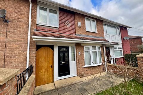 3 bedroom house to rent, Deighton Road, Middlesbrough TS4