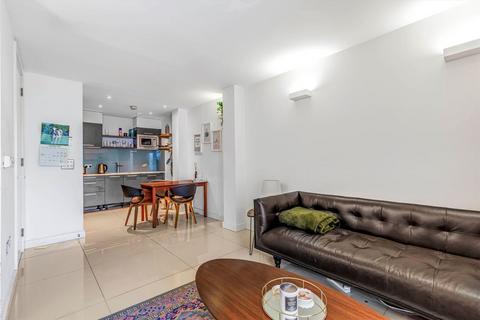 1 bedroom flat to rent, Richmond Road, London E8