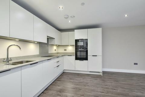 2 bedroom apartment for sale, 16 Junction Court, Watford