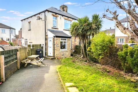 3 bedroom semi-detached house for sale, Priesthorpe Avenue, Stanningley, Pudsey, West Yorkshire