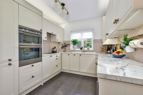 2 bedroom apartment for sale, Chorleywood Close, Rickmansworth, WD3 4EG