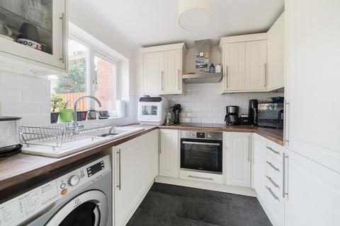 2 bedroom terraced house for sale, Radnor Road, Bracknell, Berkshire