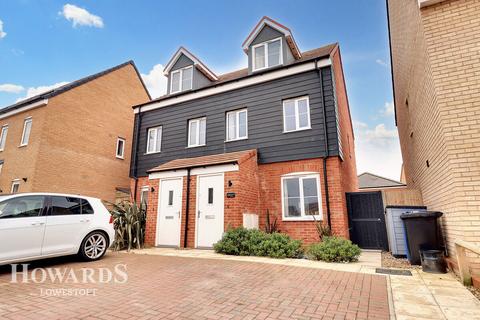 3 bedroom semi-detached house for sale, Lyncoln Drive, Woods Meadow