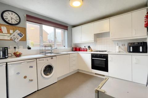 3 bedroom terraced house for sale, Sandringham Road, Coalville, LE67