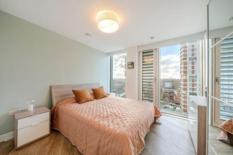 2 bedroom flat for sale, Surrey Quays Road, London