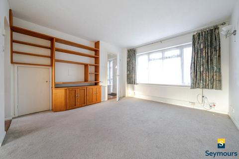 3 bedroom terraced house for sale, Gilliat Drive, Surrey GU4