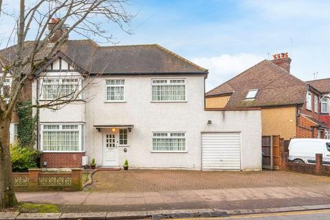 4 bedroom semi-detached house for sale, Watford, Hertfordshire WD18