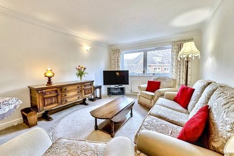 2 bedroom flat for sale, Canford Cliffs