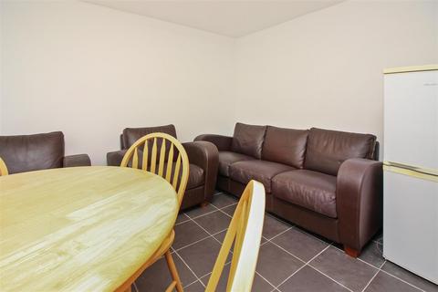 undefined, Long Meadow Way, Canterbury