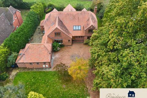 6 bedroom detached house for sale, Uppingham Road, Bushby, LE7