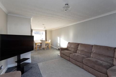 3 bedroom end of terrace house for sale, Barnton Place, Glenrothes, KY6