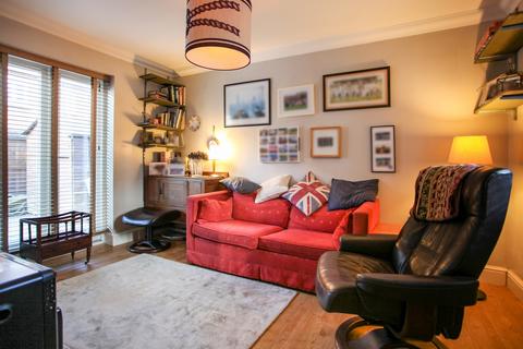 33 Blenheim Way, Moreton-in-marsh, GL56 9NA