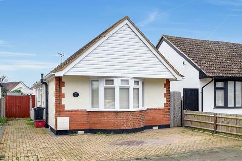 2 bedroom detached bungalow for sale, Fernwood Avenue, Holland on Sea