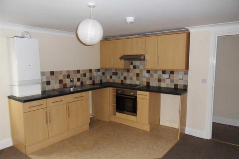 2 bedroom flat to rent, Albert Street, Ramsgate CT11