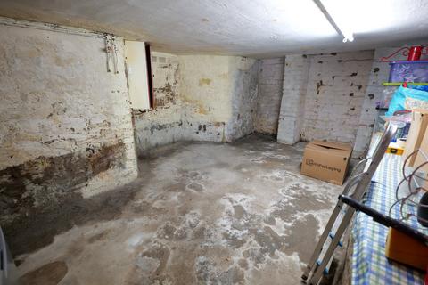 13 Park Avenue, Barnoldswick, BB18 5AT