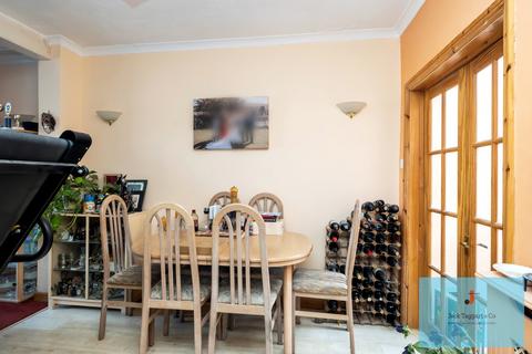 3 bedroom end of terrace house for sale, Whippingham Street, Brighton, BN2